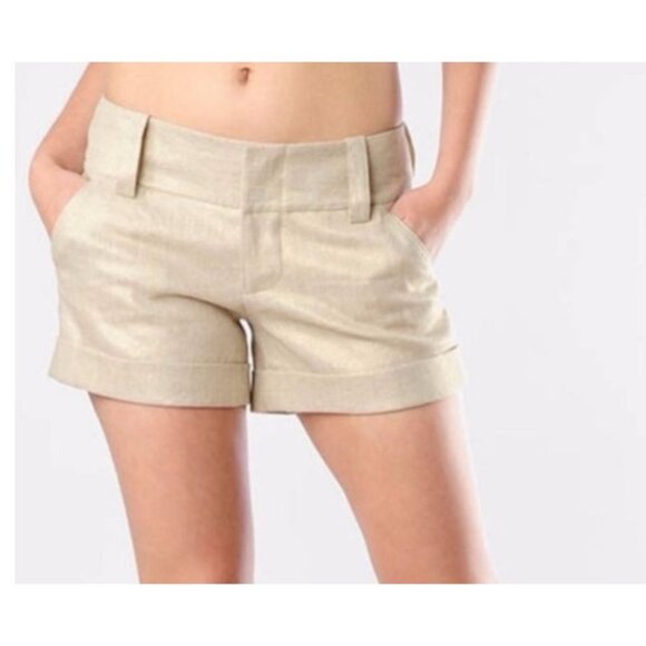 Alice + Olivia Linen Blend Cuffed Shorts Light Metallic Gold Size 6 - Picture 1 of 3